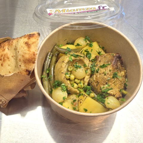 Mijoté de veau, Légumes fondants - épices douces - Pains maison